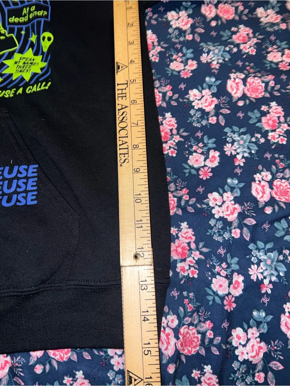Beetlejuice hoodie men’s size small